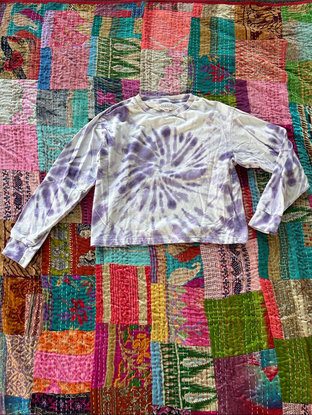 Isa & Ella Lavender Tie-Dye Long Sleeve Crop Tee